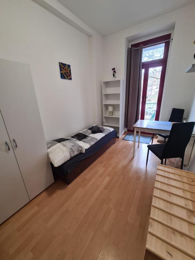 Flex Aparts - 2-Raum Wohnung In Zwickau Mit Balkon Exterior photo